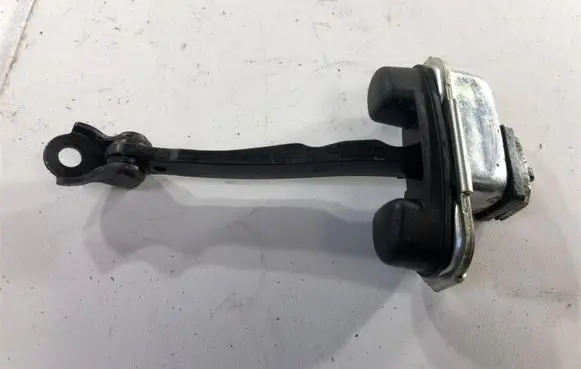 Hyundai i40 Front door check strap stopper