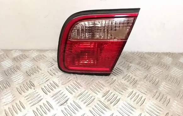 Mazda Xedos 9 Tailgate rear/tail lights 22661882 13261884
