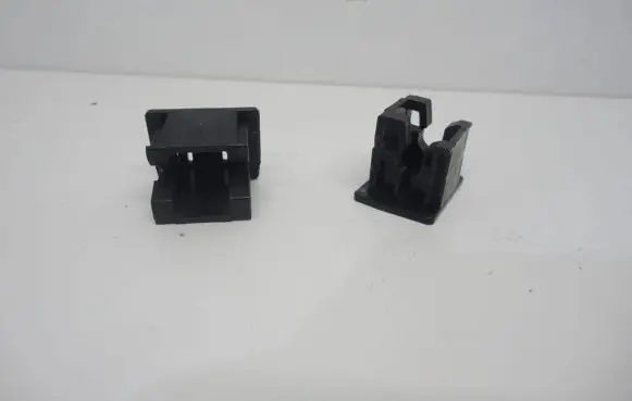 KIA Picanto Headlight/headlamp mounting bracket