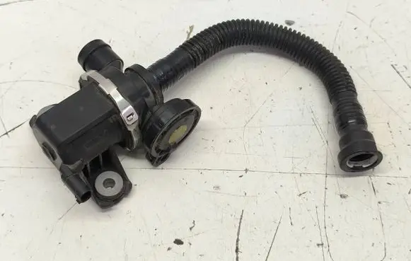 Volkswagen Jetta VI EGR valve 5C0201559
