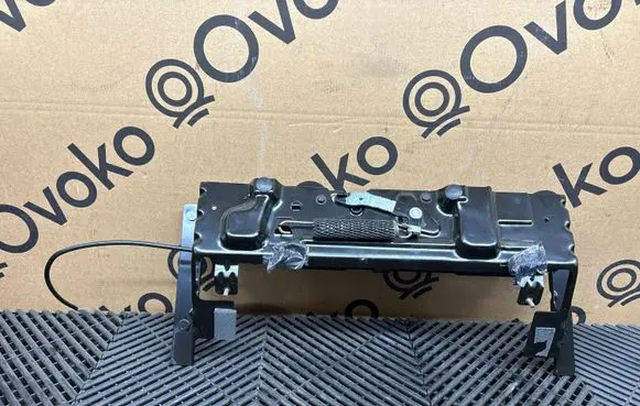 Chevrolet Corvette C6 Tailgate/trunk/boot lock/catch/latch 010207
