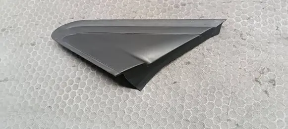 Peugeot 208 I Windshield trim 9673280880