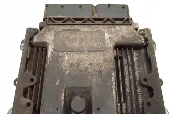 Alfa Romeo 147 Engine control unit/module 55194363