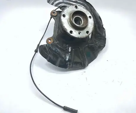 BMW X3 F25 Front wheel hub 6855954