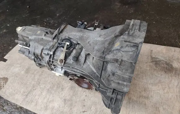 Audi A4 S4 B7 8E 8H Manual 5 speed gearbox GYA GYA0437 GYA14037