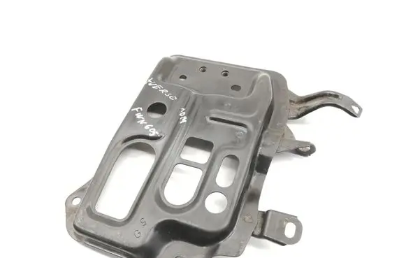 Toyota Verso-S Battery box tray 