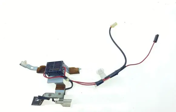 Subaru Outback Windscreen/window heater switch