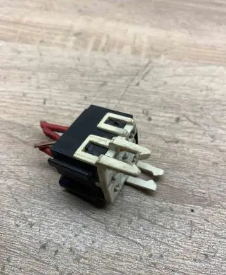 BMW 5 E39 Plug wire 1389113 1650017208