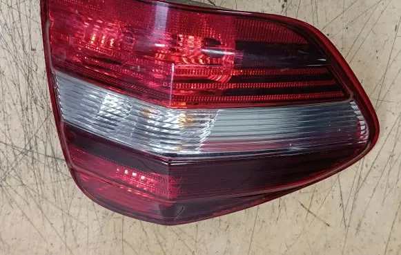 Mercedes-Benz ML W164 Rear/tail lights A1649061100 A1649060700
