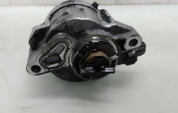 Ford Focus ST Vacuum valve 