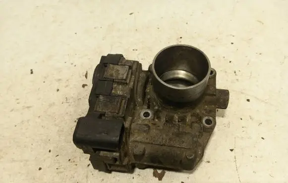 Volkswagen Golf V Throttle valve 03C133062
