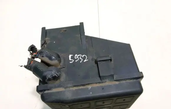 Opel Zafira A Fuse box set 90560119
