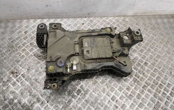 Peugeot 3008 II AdBlue liquid reservoir P1002559