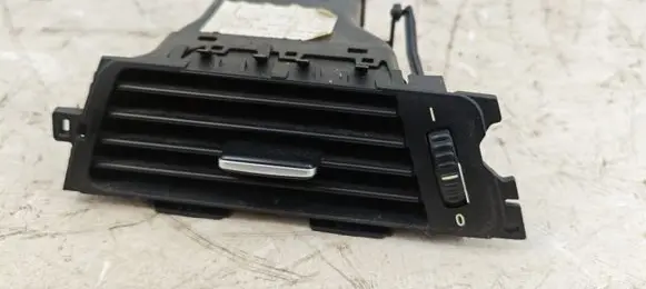 BMW 3 E90 E91 Dashboard side air vent grill/cover trim 6922634