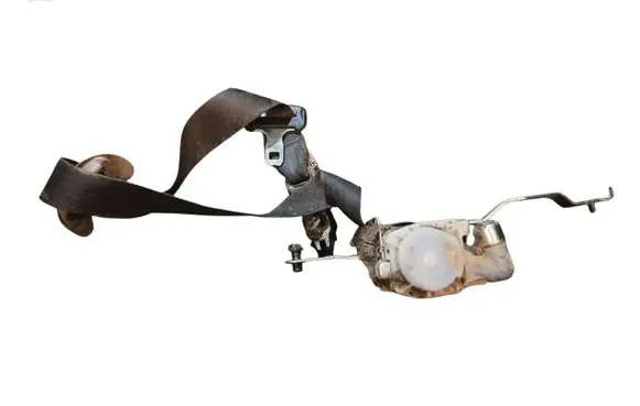 Subaru Outback Front seatbelt 0432127