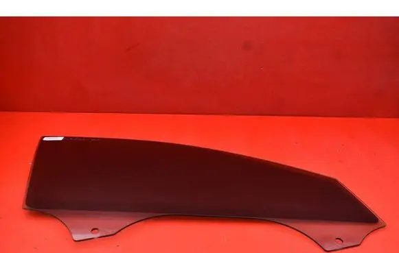 Audi e-tron Front door window glass four-door 
