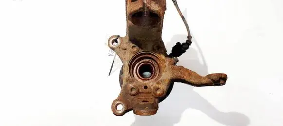 Volkswagen Touran I Front wheel hub