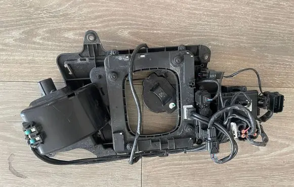 Hyundai Kona I Other devices OF1701060S