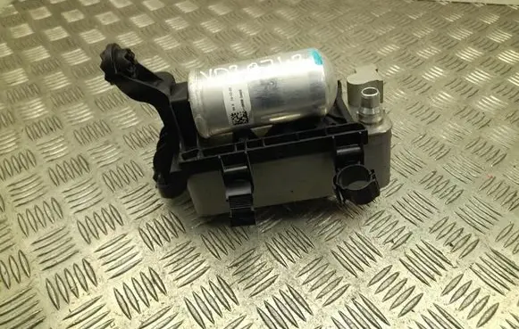 BMW i4 Air conditioning (A/C) air dryer 9476767