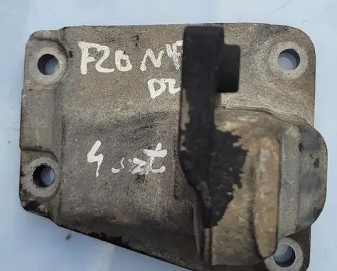 BMW 1 F20 F21 Engine mount vacuum valve 6788612