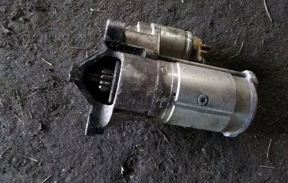Peugeot 407 Starter motor 15K70324TWA 9646972280