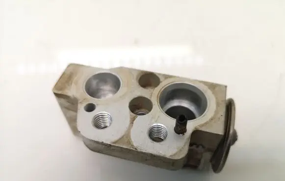 Skoda Octavia Mk2 (1Z) Air conditioning (A/C) expansion valve 1K2820103 1K0820679 F666902ZF