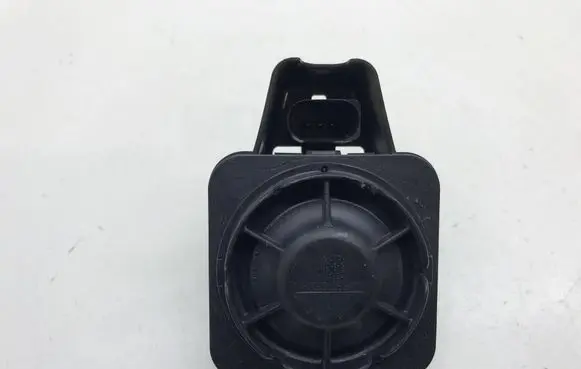 Audi Q7 4M Alarm system siren 5QD951605