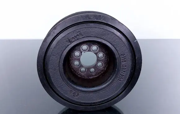 Volkswagen Touareg I Crankshaft pulley 21180871201 2118121 2118201