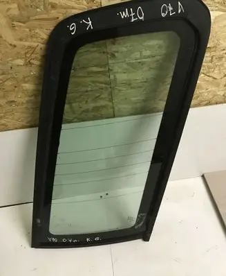 Volvo V70 Rear side window 3067447730716097