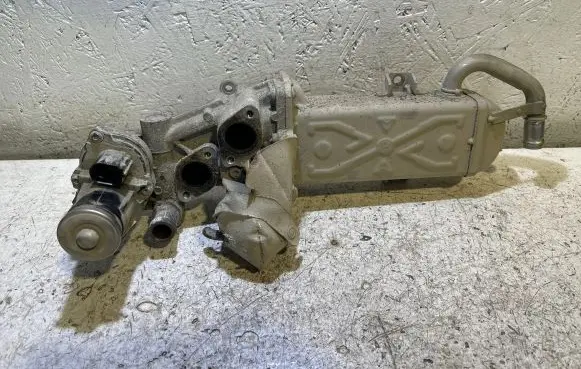 Volkswagen Caddy EGR valve cooler 03L131512C 11411 191109951D