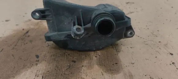Mercedes-Benz ML W164 Intake resonator A6421400087