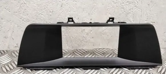 BMW 5 F10 F11 Panel trim 20200221