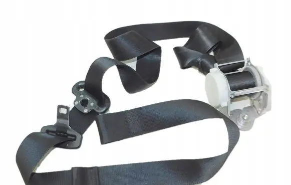 Ford Focus Front seatbelt