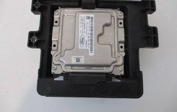 Ford Ka Engine control unit/module F1BA12B684EA