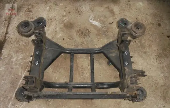 Maserati Quattroporte Rear axle beam 