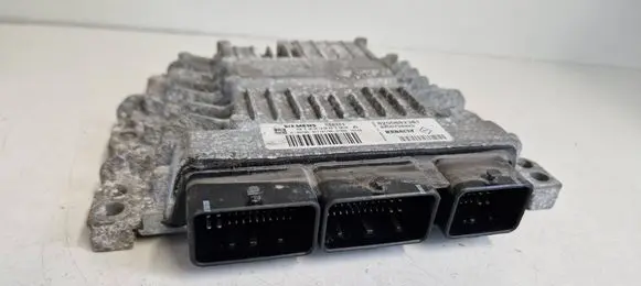 Renault Laguna III Engine control unit/module 8200882381 S122326133 8200726923