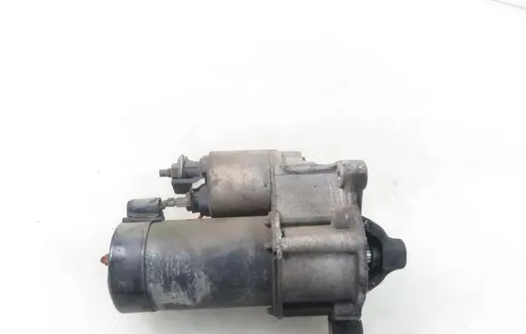 Peugeot 307 Starter motor D6RA572