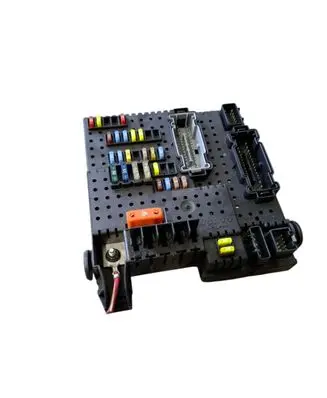 Volvo S60 Fuse module 30728512 05W485 28017881