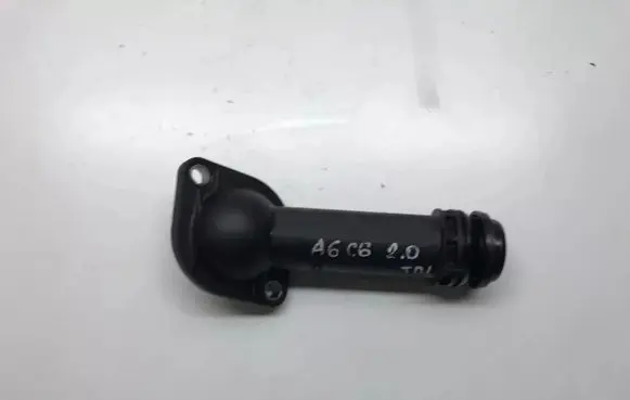 Audi A6 S6 C6 4F Engine coolant pipe/hose 03G121121C 03G121121 038121121B