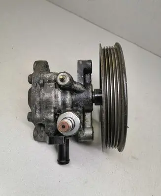 Mitsubishi Colt Power steering pump