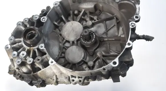 Volvo XC60 Manual 6 speed gearbox 8G9R7002KA