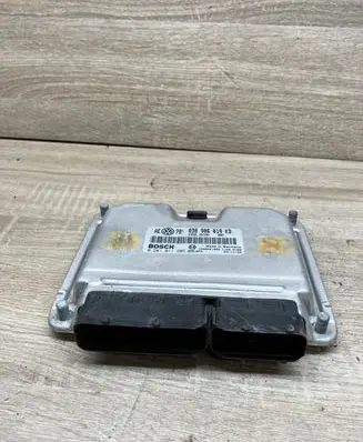 Volkswagen PASSAT B5.5 Engine control unit/module 038906019KD 0281011205