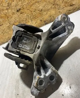 Peugeot 508 RXH Engine mount bracket 307367