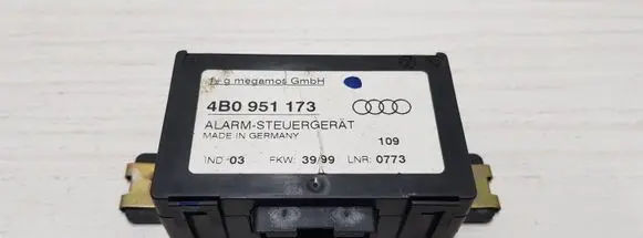 Audi A6 S6 C5 4B Alarm control unit/module 4B0951173