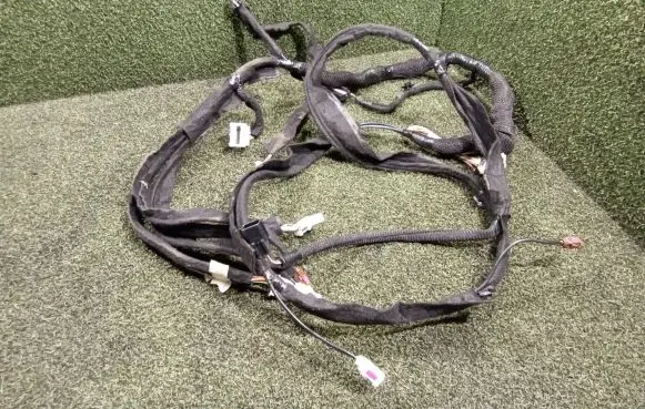 Renault Trafic III (X82) Other wiring loom 240368502R