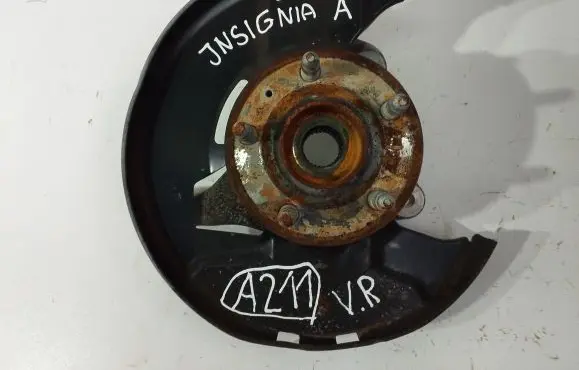 Opel Insignia A Front wheel hub spindle knuckle