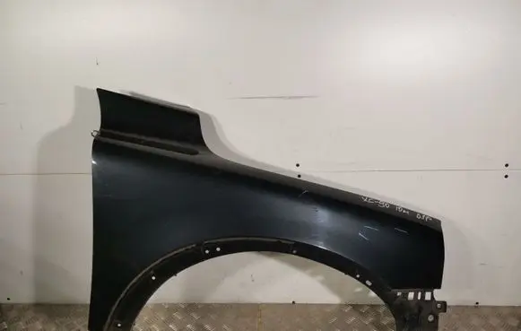 Volvo XC90 Fender