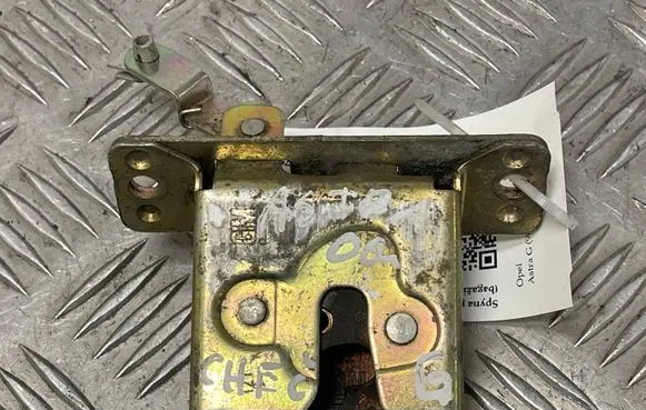 Opel Astra G Tailgate/trunk/boot lock/catch/latch 09130569