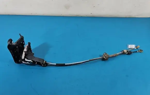 Opel Meriva B Gear shift cable linkage 13258302 IMPRK1551025