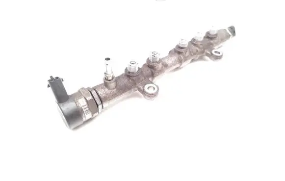 Land Rover Discovery 4 - LR4 Fuel main line pipe G4D39D280AA 0445214332